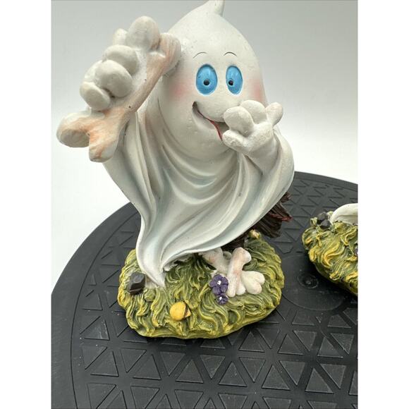 Lot Of 3 Vintage Halloween Ghost Figurines Resin EUC - Picture 7 of 10